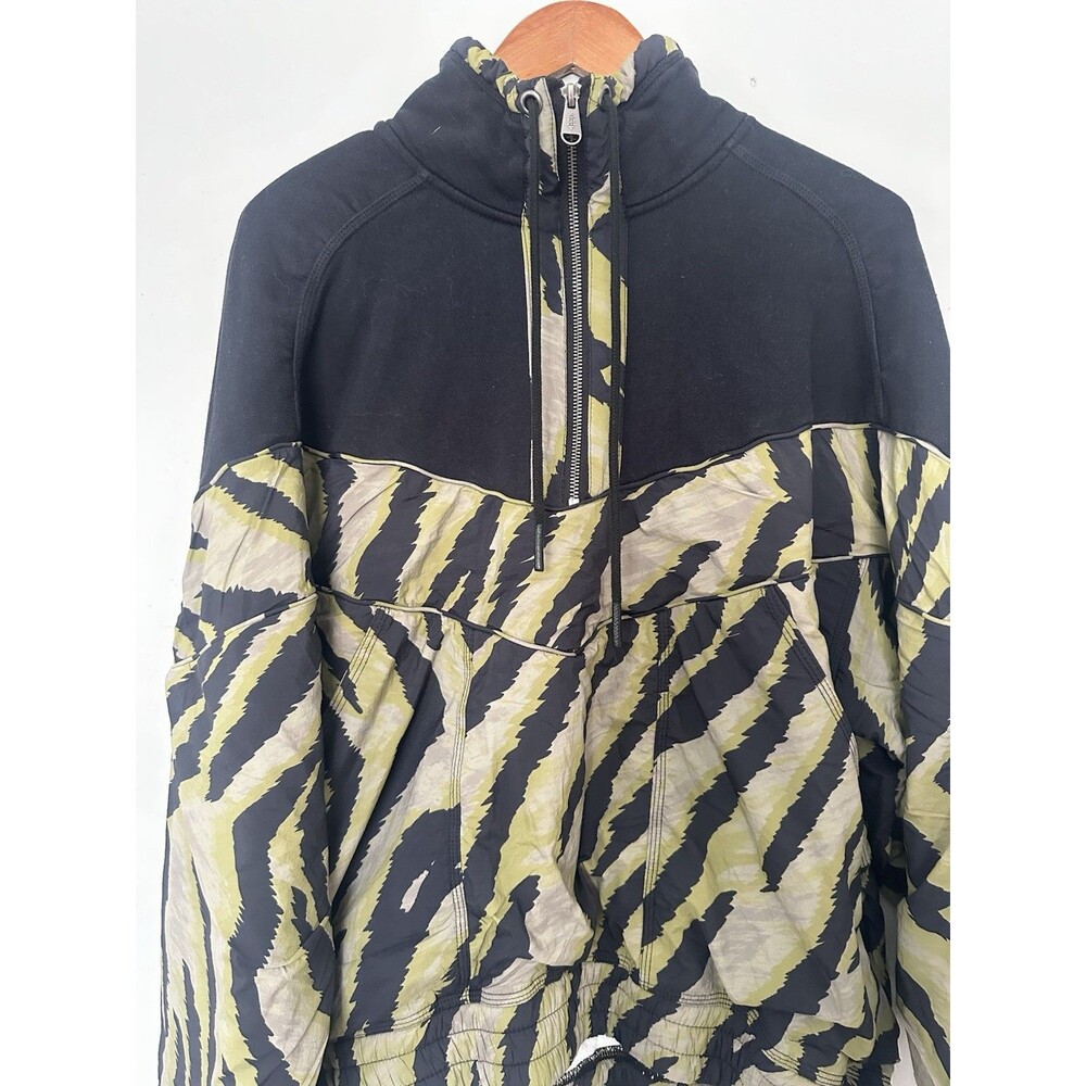 Free People Movement Half Zip Hooded Animal Print Hoodie Pockets Black Green M - Picture 3 of 7